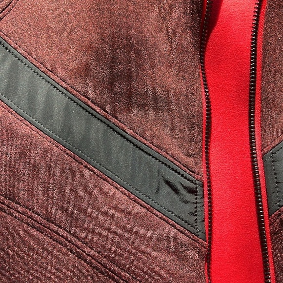 OBERMEYER
Women's Shimmer Fleece Jacket Size Medium - Picture 9 of 10